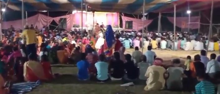 পুরুলিয়া ১: নবম রাত্রি ব্যাপি হরিনাম সংকীর্তন এর আজ সপ্তম দিনে প্রচুর ভক্তদের ভিড় কানালি গ্রামে |